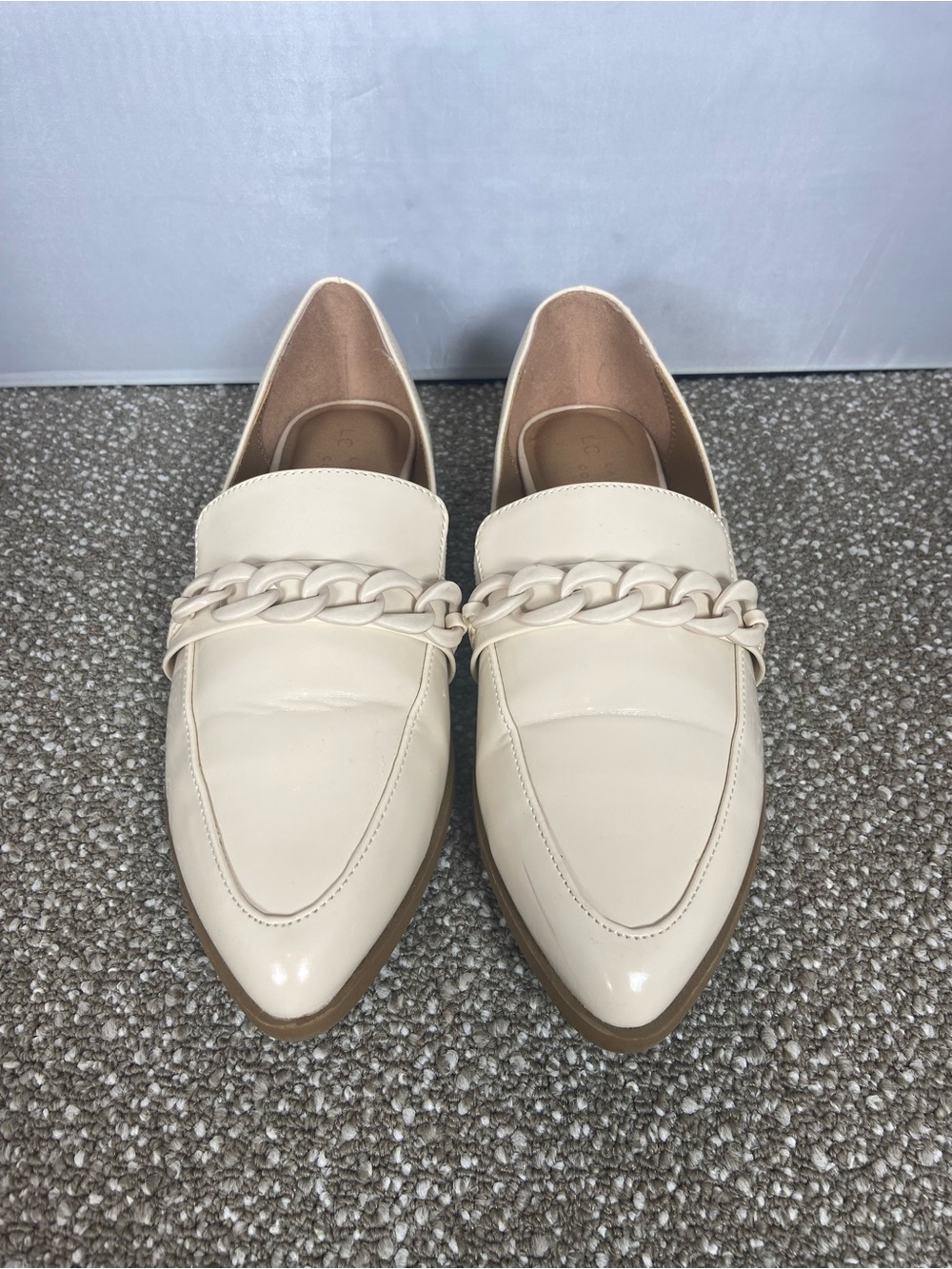 LC Lauren Conrad Women's Cream Chain-Accent Pointed Loafers. Size 10 Memory Foam